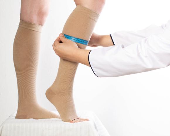 measuring for compression stockings